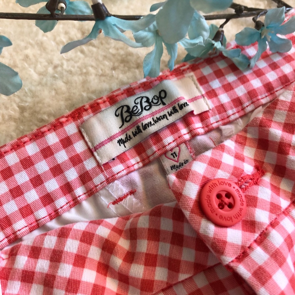 BeBop Scalloped Red & White Gingham Shorts (11) - Picture 4 of 7
